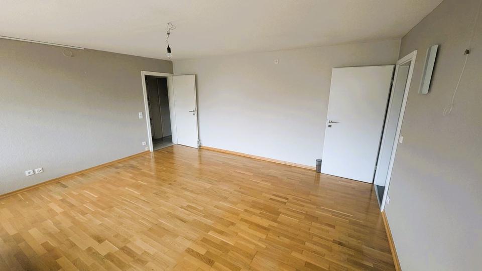 Dachgeschoßwohnung Sulzbach (Saar) - 4 Zimmer, 78 m&sup2;, 550&euro; | Angebot:25908093