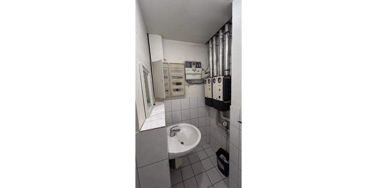 Gewerbeobjekt Saarbrücken - 4.500&euro; | Angebot:24932150