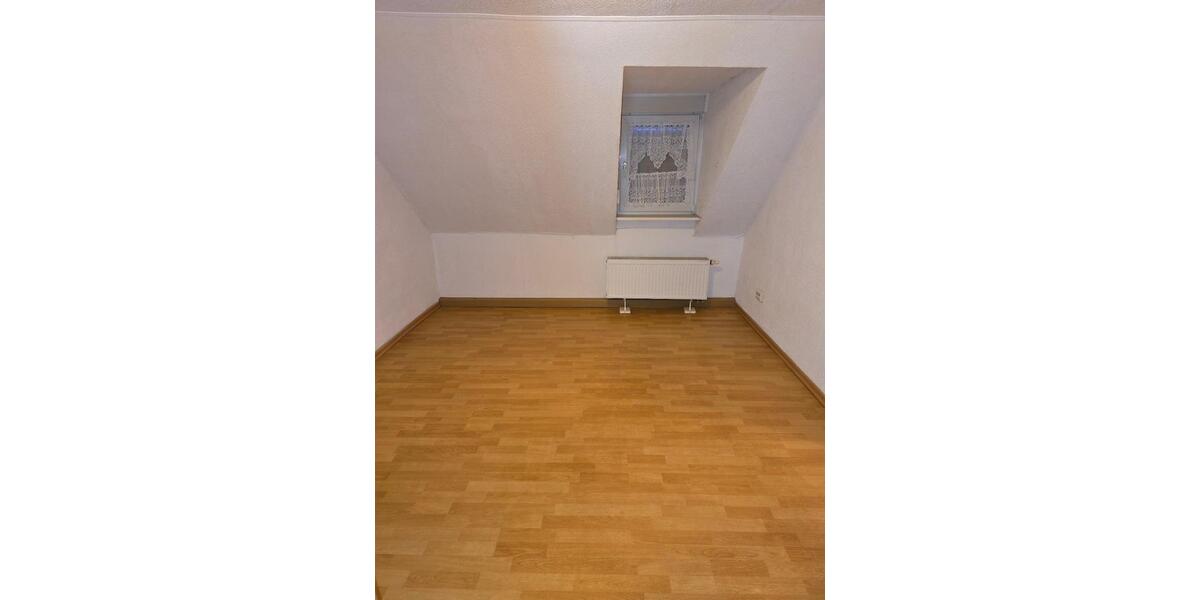 Etagenwohnung Sulzbach (Saar) - 3 Zimmer, 50 m&sup2;, 400&euro; | Angebot:26589492