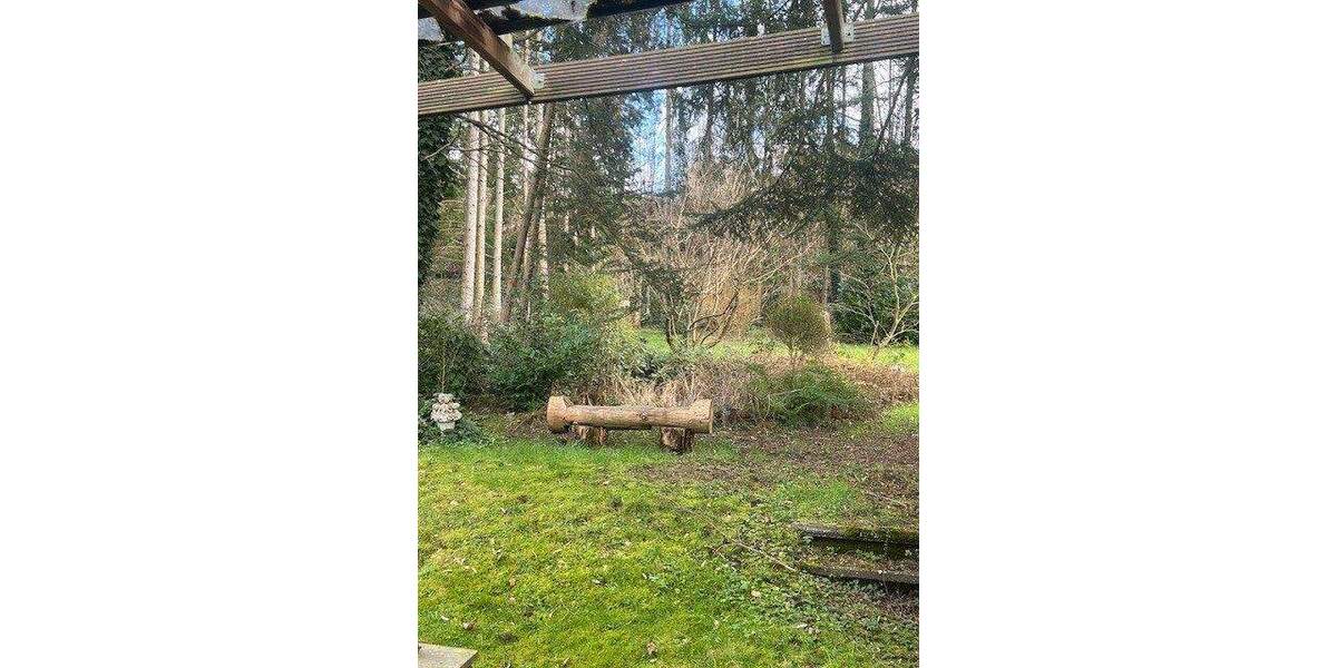 Reihenmittelhaus Völklingen Ludweiler - 7 Zimmer, 200 m&sup2;, 159.000&euro; | Angebot:25730787