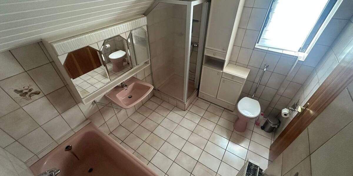 Mehrfamilienhaus, Wohnhaus Rehlingen-Siersburg Siersburg - 6 Zimmer, 200 m&sup2;, 279.000&euro; | Angebot:25896804