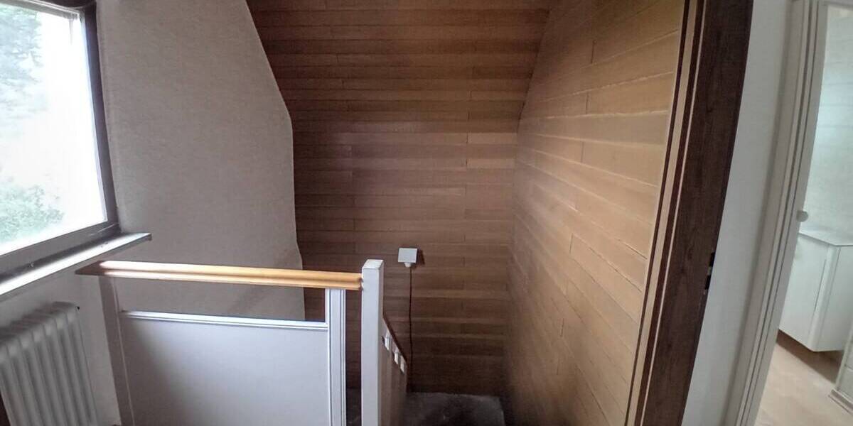 Einfamilienhaus Quierschied / Göttelborn Göttelborn - 5 Zimmer, 144 m&sup2;, 95.000&euro; | Angebot:25940452