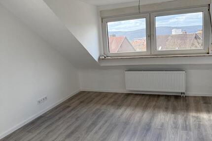 Wohnung Saarbrücken West - 3 Zimmer, 75 m&sup2;, 800&euro; | Angebot:25636257