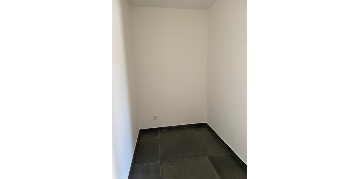 Einfamilienhaus Homburg - 3 Zimmer, 125 m&sup2;, 1.340&euro; | Angebot:25405542
