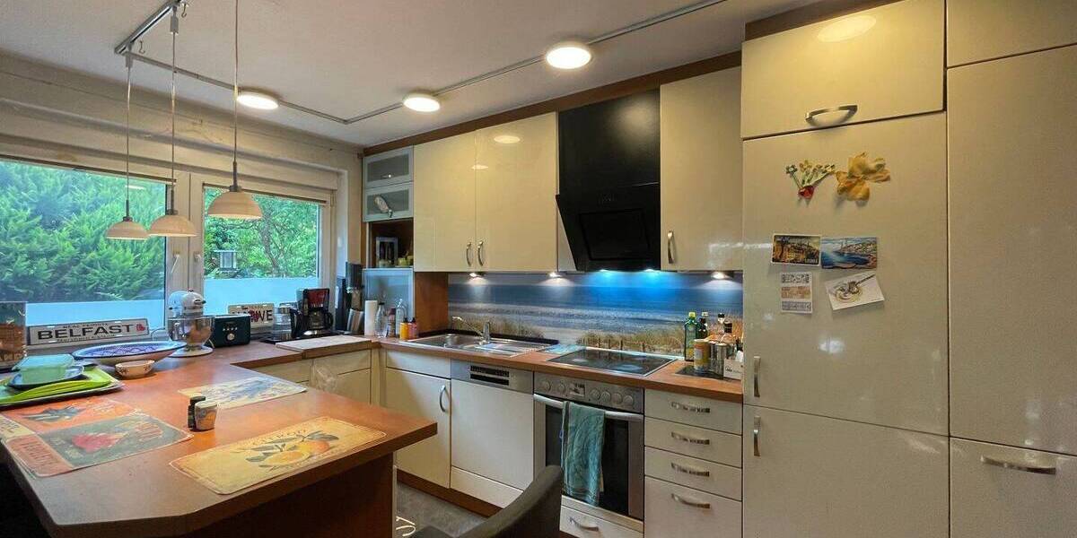 Einfamilienhaus Sankt Ingbert Rohrbach - 9 Zimmer, 275 m&sup2;, 366.000&euro; | Angebot:25735415