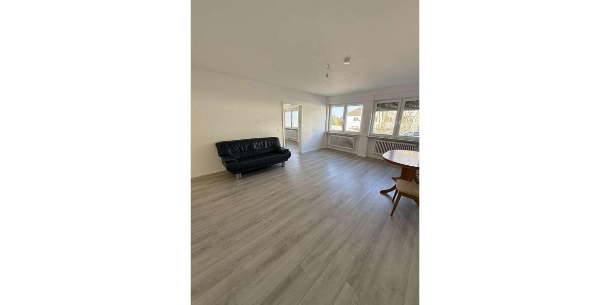 Erdgeschoßwohnung Völklingen - 3 Zimmer, 88 m&sup2;, 800&euro; | Angebot:25415948