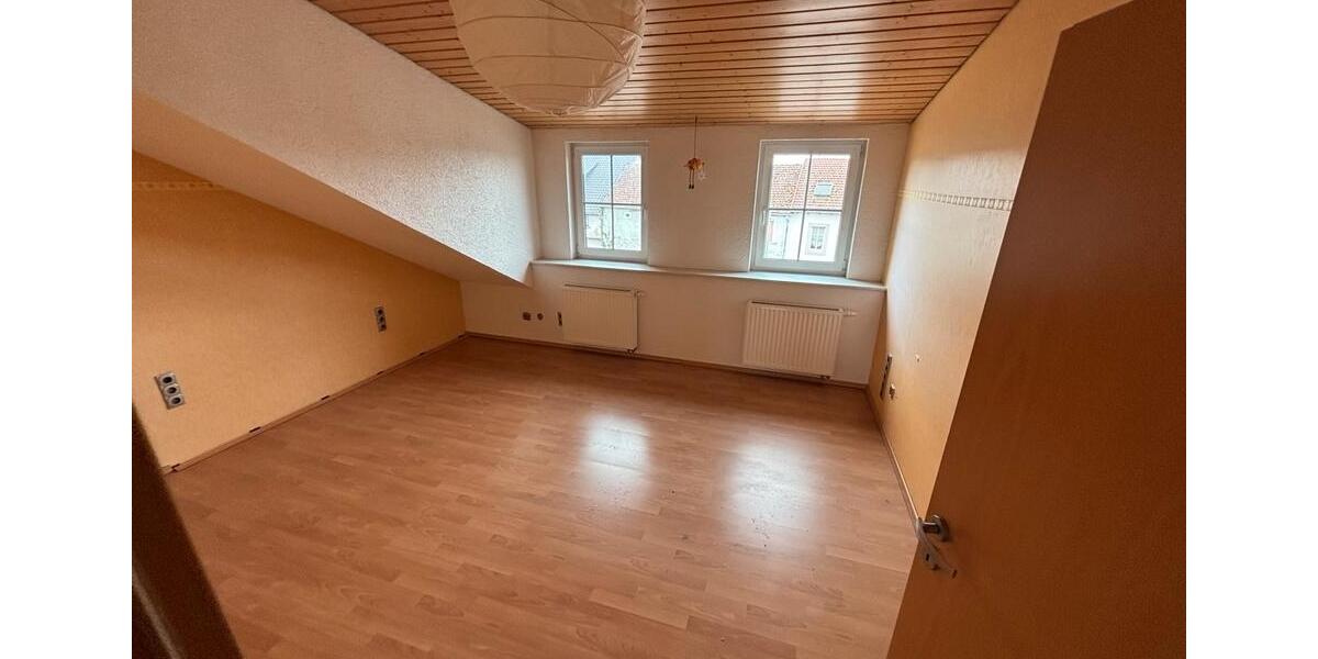 Bauernhaus, Landhaus Wallerfangen - 6.5 Zimmer, 224 m&sup2;, 335.000&euro; | Angebot:25811799