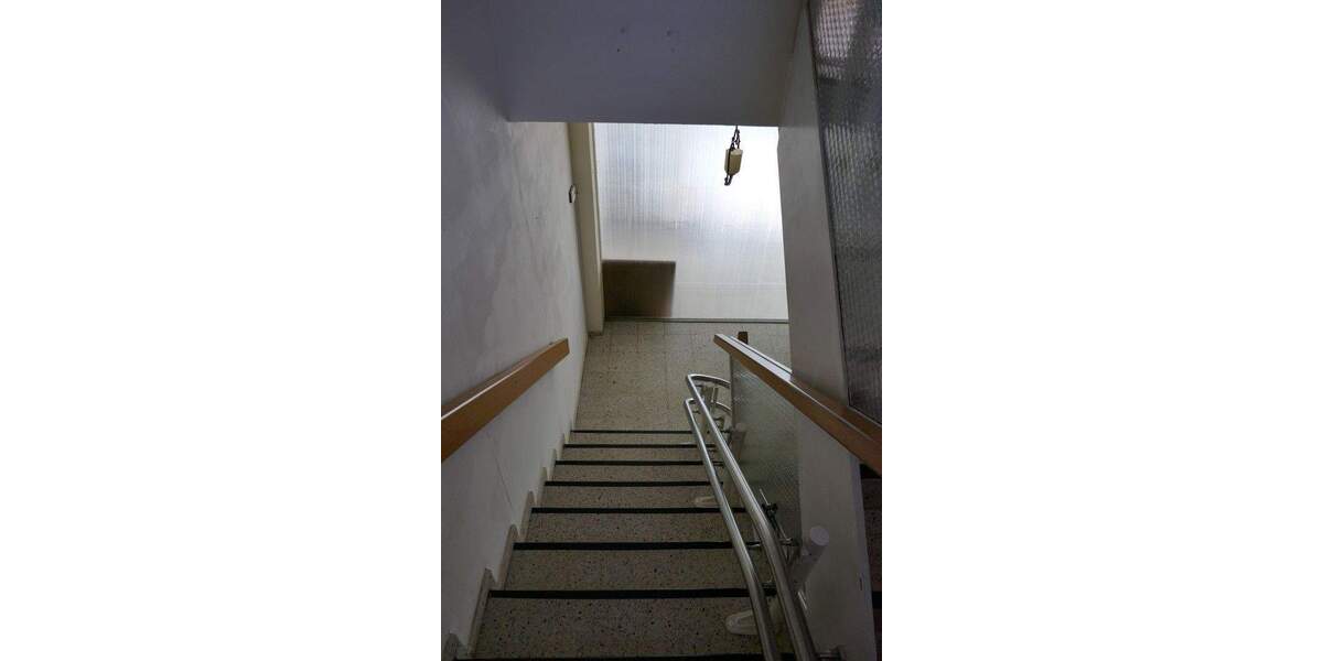 Einfamilienhaus Saarbrücken Eschberg - 5 Zimmer, 140 m&sup2;, 330.000&euro; | Angebot:25818416