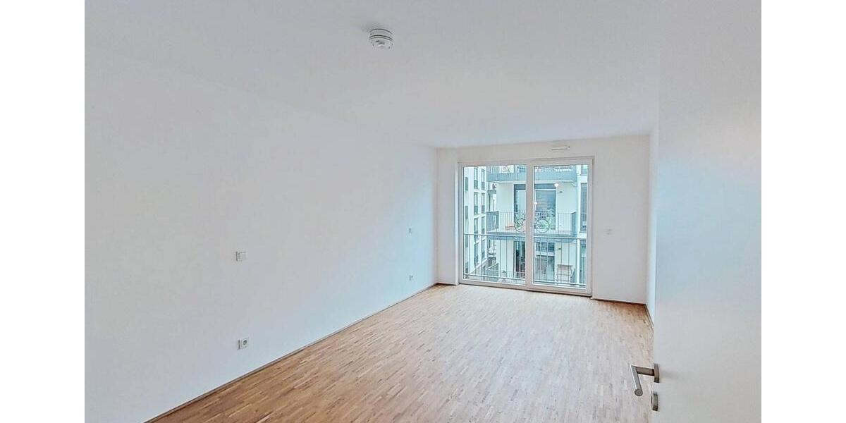 Etagenwohnung Saarbrücken - 3 Zimmer, 103 m&sup2;, 1.350&euro; | Angebot:25543578