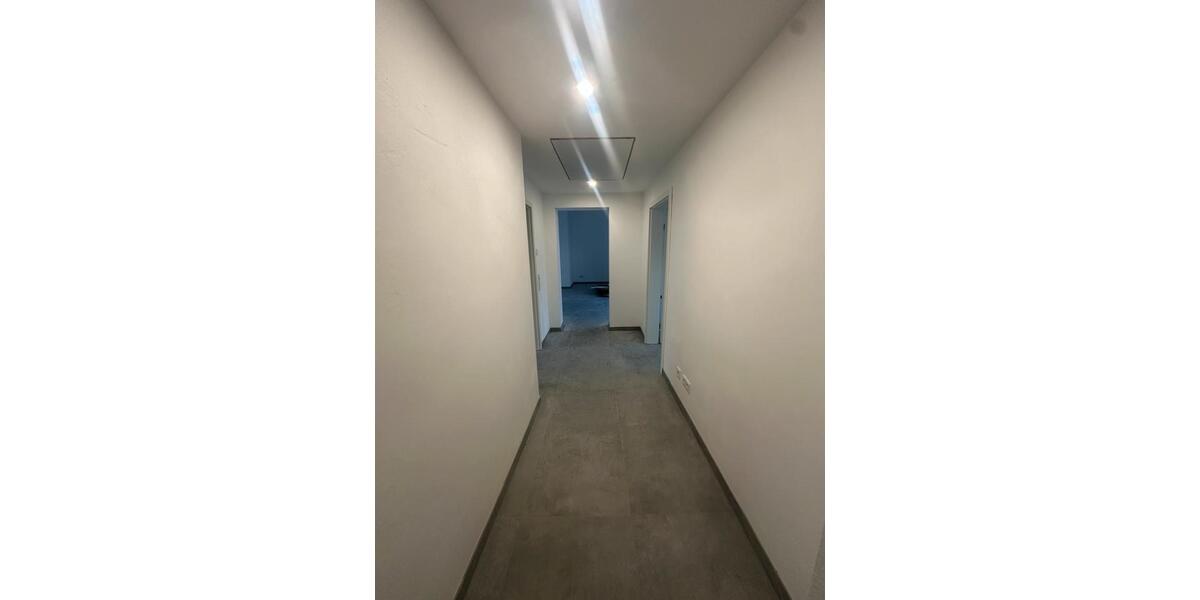 Dachgeschoßwohnung Blieskastel - 3 Zimmer, 85 m&sup2;, 900&euro; | Angebot:26594128