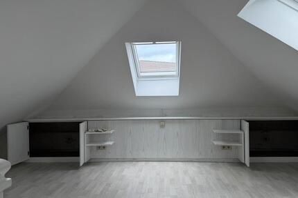 Wohnung Saarbrücken Kieselhumes - 4 Zimmer, 65 m&sup2;, 1.000&euro; | Angebot:25830978