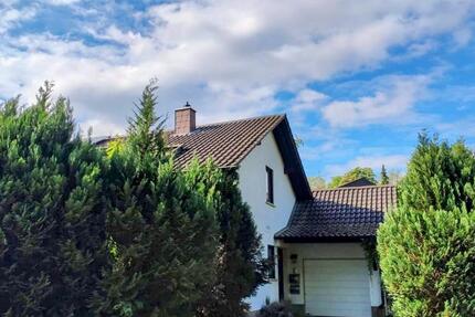 Haus Saarbrücken Dudweiler - 7 Zimmer, 195 m&sup2;, 430.000&euro; | Angebot:26498374