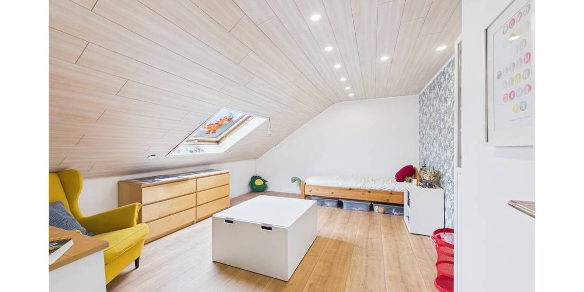 Einfamilienhaus Saarbrücken / Altenkessel Altenkessel - 6 Zimmer, 151 m&sup2;, 278.000&euro; | Angebot:26542694