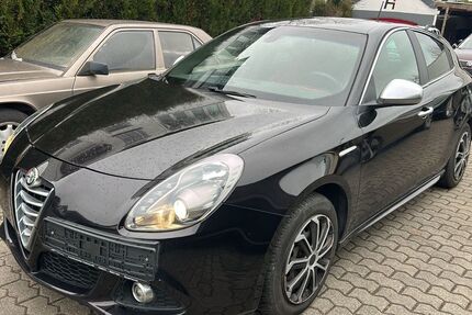 Alfa Romeo Giulietta 101.258 km 7.850 &euro; Saarlouis 66740