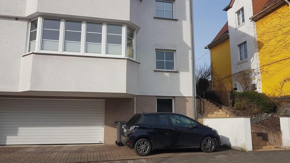 Etagenwohnung Saarbrücken Dudweiler - 4 Zimmer, 104 m&sup2;, 1.200&euro; | Angebot:25362913