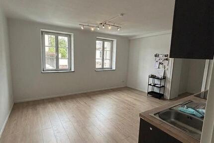 Wohnung Saarlouis - 2.5 Zimmer, 85 m&sup2;, 825&euro; | Angebot:26674878