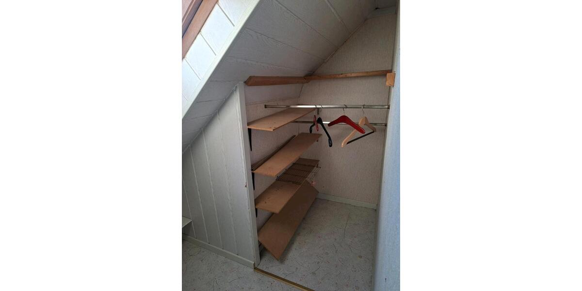 Dachgeschoßwohnung Heusweiler - 3 Zimmer, 70 m&sup2;, 670&euro; | Angebot:24733125