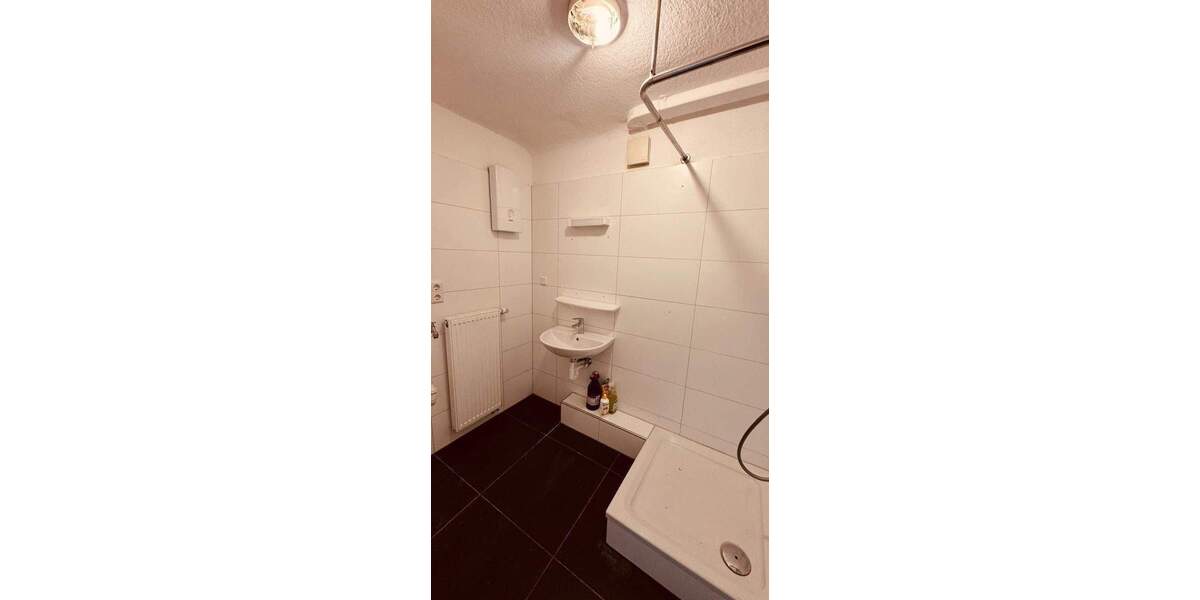 Zimmer Saarbrücken St Johann - 3 Zimmer, 94 m&sup2;, 665&euro; | Angebot:25699912