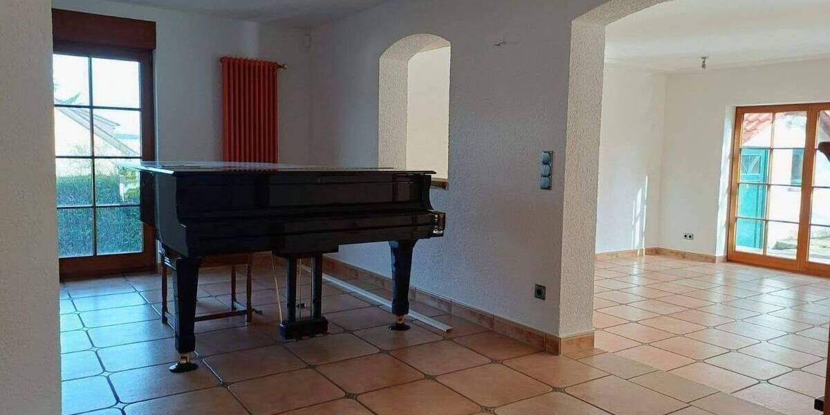 Mehrfamilienhaus, Wohnhaus Sankt Ingbert St. Ingbert - 6 Zimmer, 180 m&sup2;, 645.000&euro; | Angebot:26851769