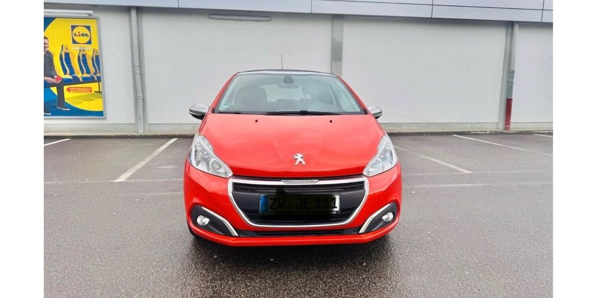 Peugeot 208 160.000 km 4.999 &euro; Zweibrücken 66482