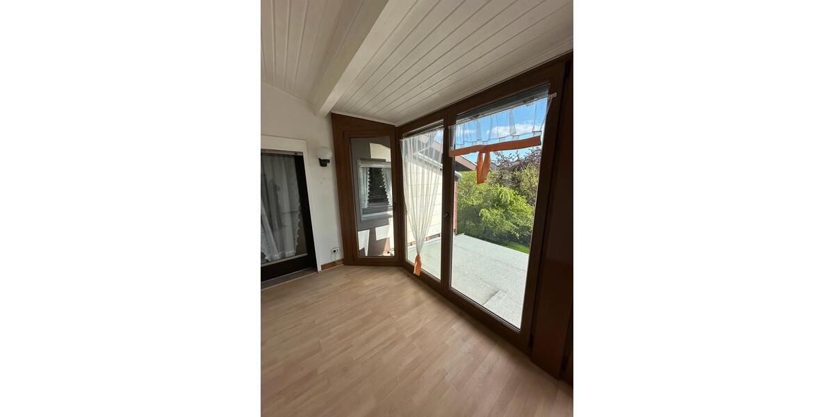 Etagenwohnung Wadgassen - 2 Zimmer, 75 m&sup2;, 740&euro; | Angebot:26387650