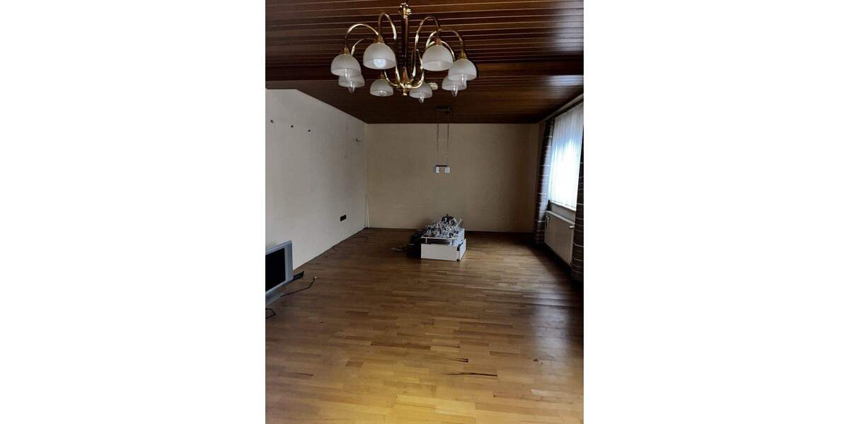 Mehrfamilienhaus, Wohnhaus Elversberg Elversberg - 5 Zimmer, 167 m&sup2;, 199.000&euro; | Angebot:25665457