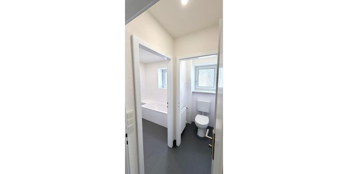 Etagenwohnung Sankt Wendel - 3 Zimmer, 101 m&sup2;, 800&euro; | Angebot:25923723