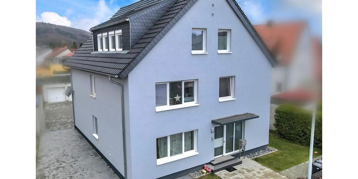 Dachgeschoßwohnung Sankt Ingbert - 3 Zimmer, 72 m&sup2;, 800&euro; | Angebot:25755078