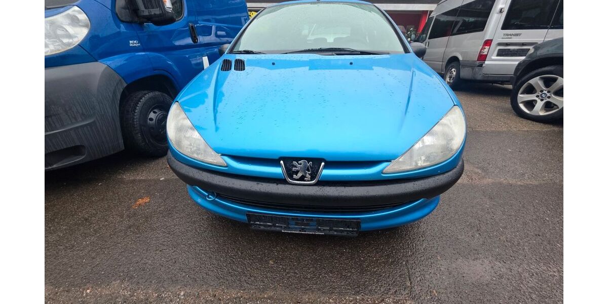 Peugeot 206 21.000 km 3.900 &euro; Schiffweiler 66578