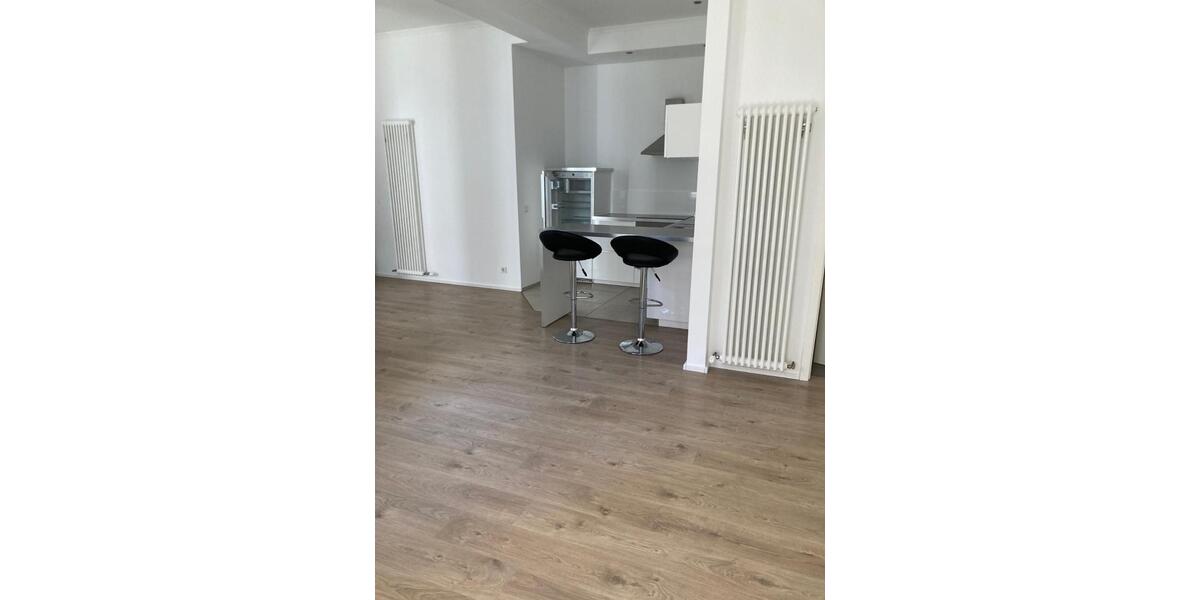 Erdgeschoßwohnung Saarbrücken - 2 Zimmer, 70 m&sup2;, 730&euro; | Angebot:25960921