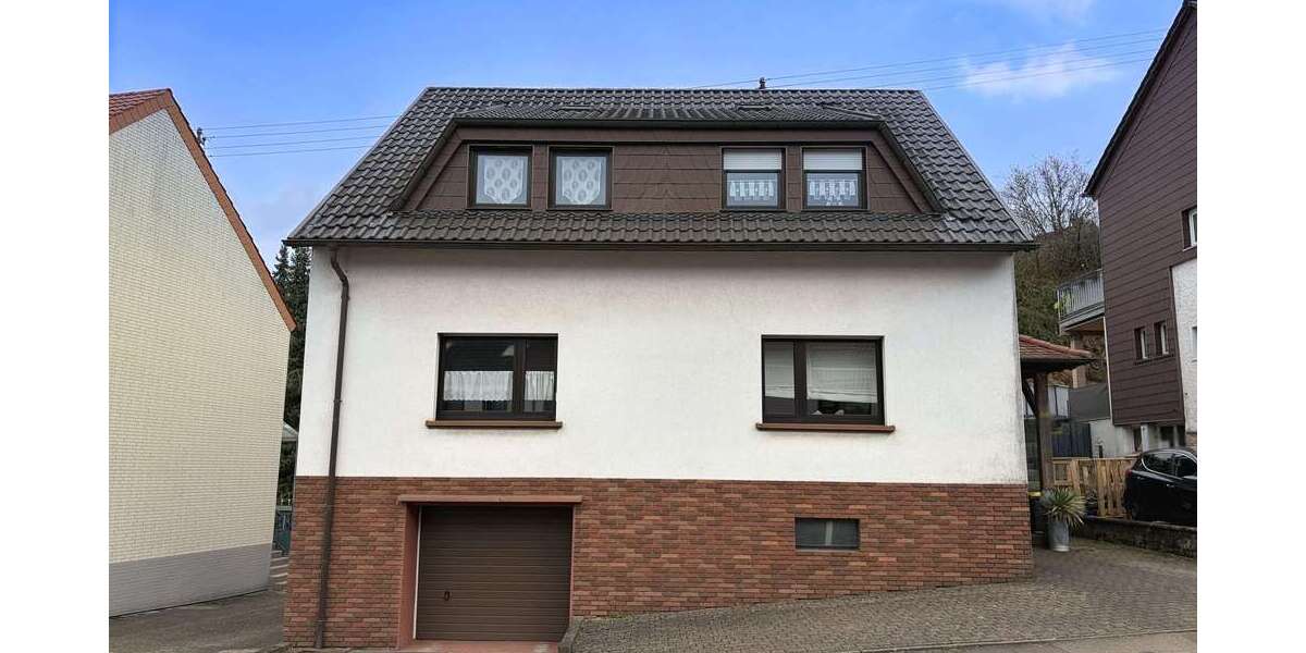 Einfamilienhaus Schmelz - 6 Zimmer, 200 m&sup2;, 190.000&euro; | Angebot:24962208