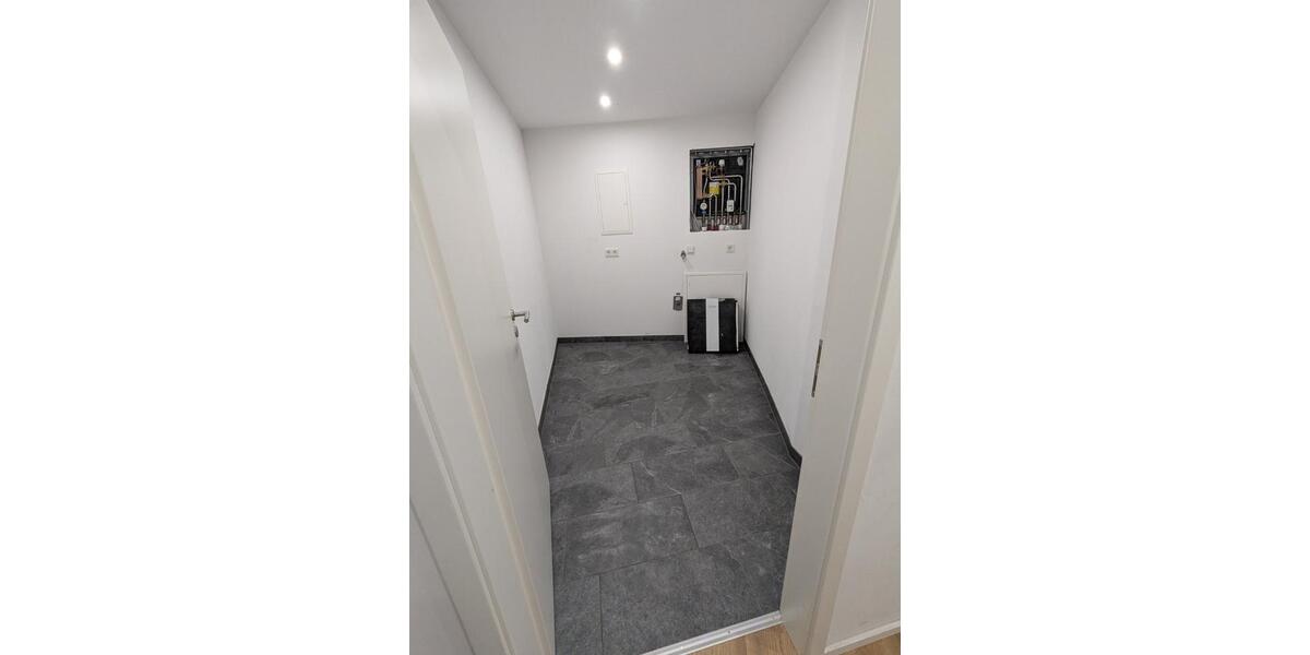 Etagenwohnung Saarlouis - 3 Zimmer, 88 m&sup2;, 240.000&euro; | Angebot:24063102