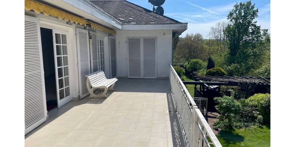 Etagenwohnung Saarbrücken / Güdingen Güdingen - 4 Zimmer, 200 m&sup2;, 399.000&euro; | Angebot:25668688