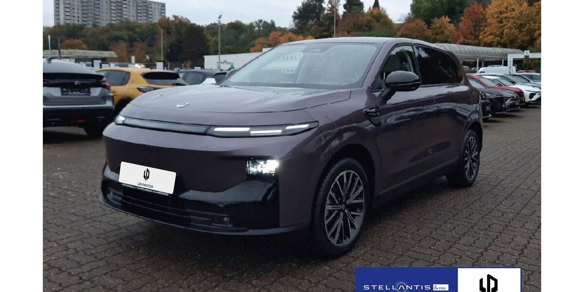 Leapmotor B10 2.541 km 32.490 &euro; Saarbrücken 66119