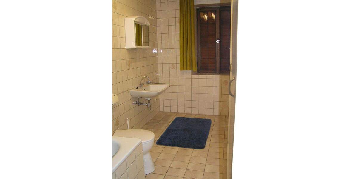 Mehrfamilienhaus, Wohnhaus Blieskastel Bierbach - 9 Zimmer, 220 m&sup2;, 159.000&euro; | Angebot:25760491