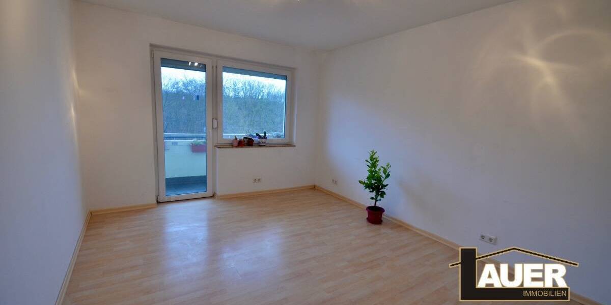 Etagenwohnung Saarlouis Fraulautern - 5 Zimmer, 110 m&sup2;, 179.000&euro; | Angebot:25666075