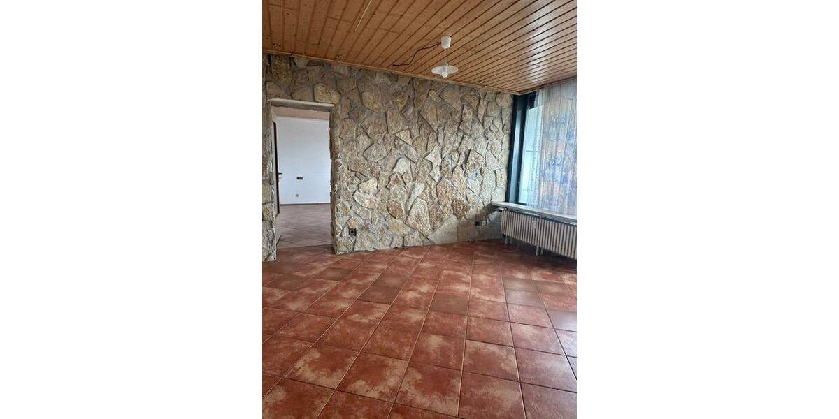 Etagenwohnung Saarbrücken St Arnual - 2 Zimmer, 62 m&sup2;, 89.500&euro; | Angebot:26595225