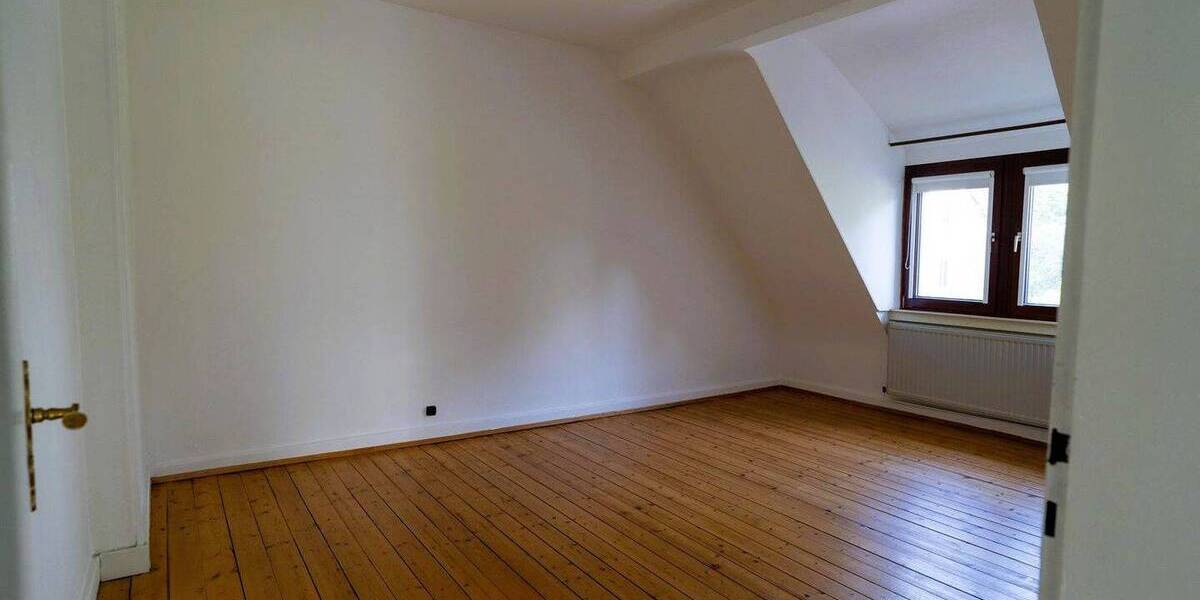 Mehrfamilienhaus, Wohnhaus Saarbrücken St Arnual - 1 Zimmer, 380 m&sup2;, 895.000&euro; | Angebot:25775377