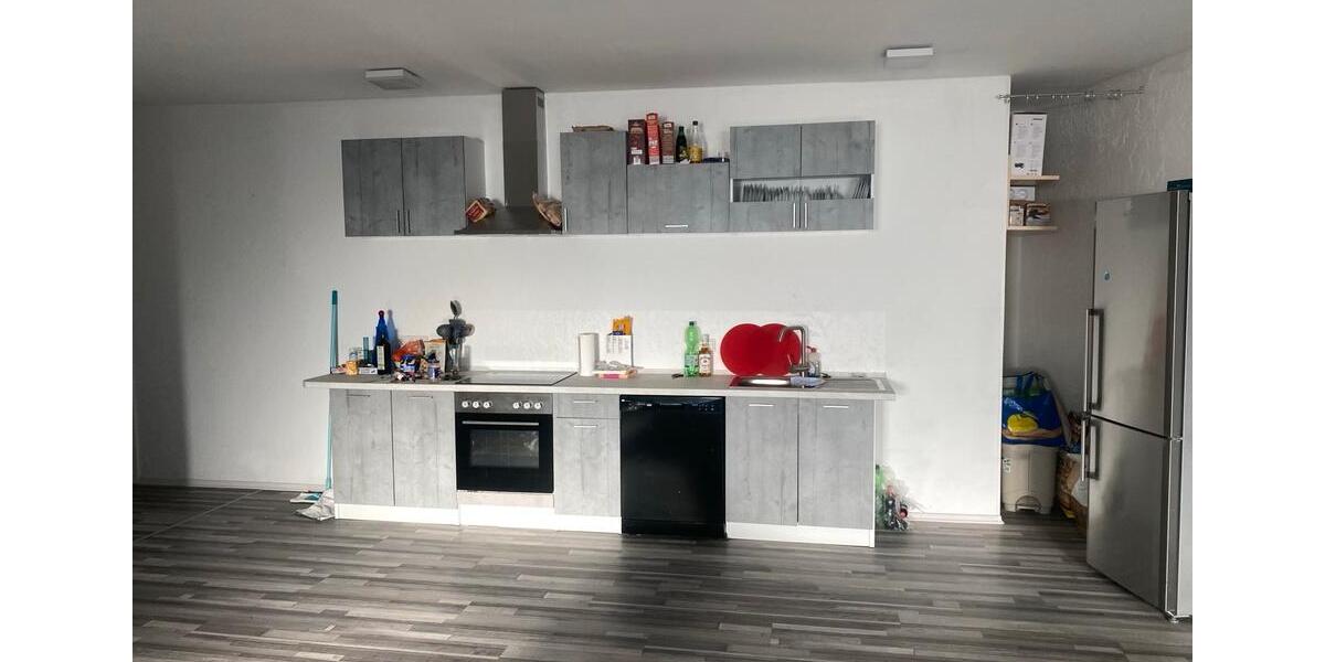 Erdgeschoßwohnung Illingen - 2 Zimmer, 105 m&sup2;, 10&euro; | Angebot:25857854