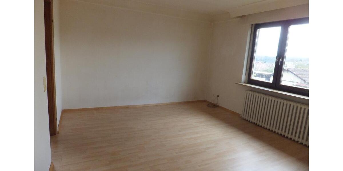 Etagenwohnung Wadgassen - 2 Zimmer, 72 m&sup2;, 420&euro; | Angebot:25752723