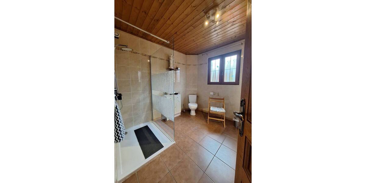 Einfamilienhaus Saarlouis Lisdorf - 8 Zimmer, 200 m&sup2;, 299.000&euro; | Angebot:25731396