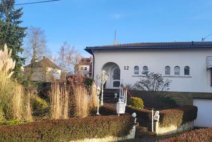 Haus Wadgassen - 5 Zimmer, 150 m&sup2;, 430.000&euro; | Angebot:26624275