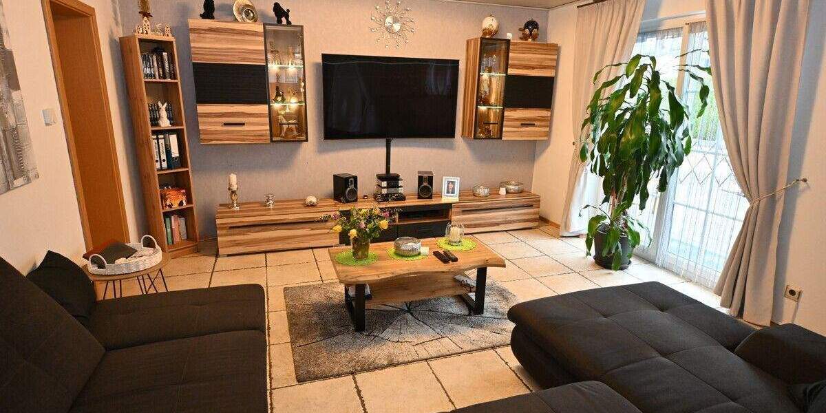 Einfamilienhaus Dillingen / Diefflen Diefflen - 3 Zimmer, 128 m&sup2;, 549.000&euro; | Angebot:25778628