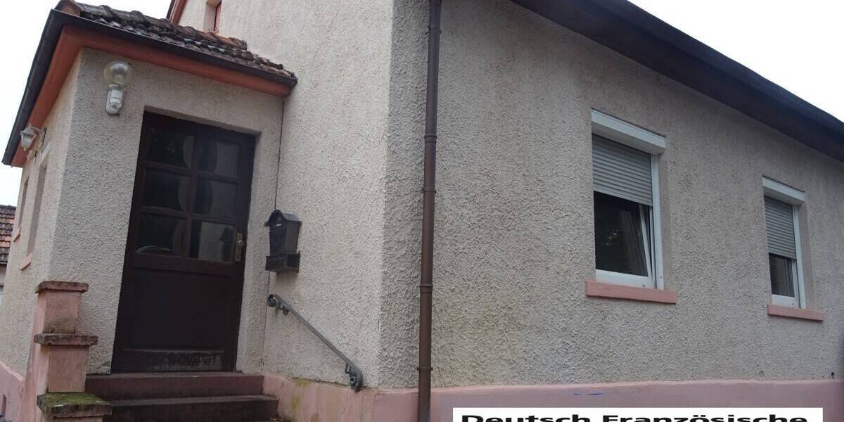 Mehrfamilienhaus, Wohnhaus Völklingen Luisenthal - 5 Zimmer, 112 m&sup2;, 136.000&euro; | Angebot:26017433