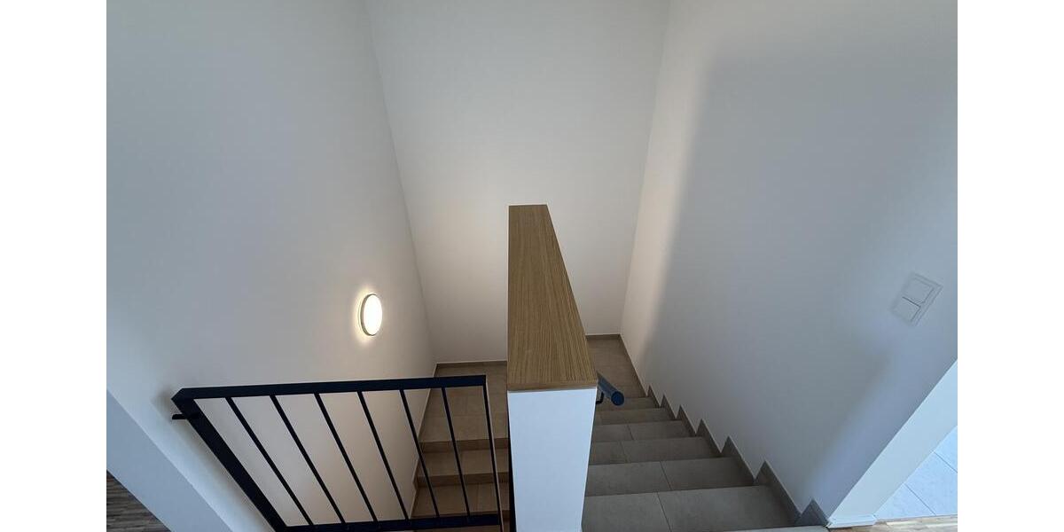 Maisonettenwohnung Saarbrücken Neue Bremm - 3 Zimmer, 83 m&sup2;, 1.120&euro; | Angebot:24780729