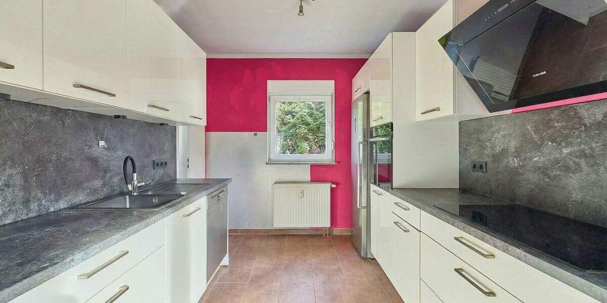 Einfamilienhaus Zweibrücken - 5 Zimmer, 182 m&sup2;, 399.000&euro; | Angebot:25737852