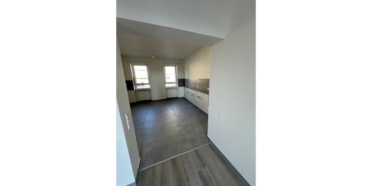 Erdgeschoßwohnung Quierschied - 3 Zimmer, 85 m&sup2;, 1.280&euro; | Angebot:25839268