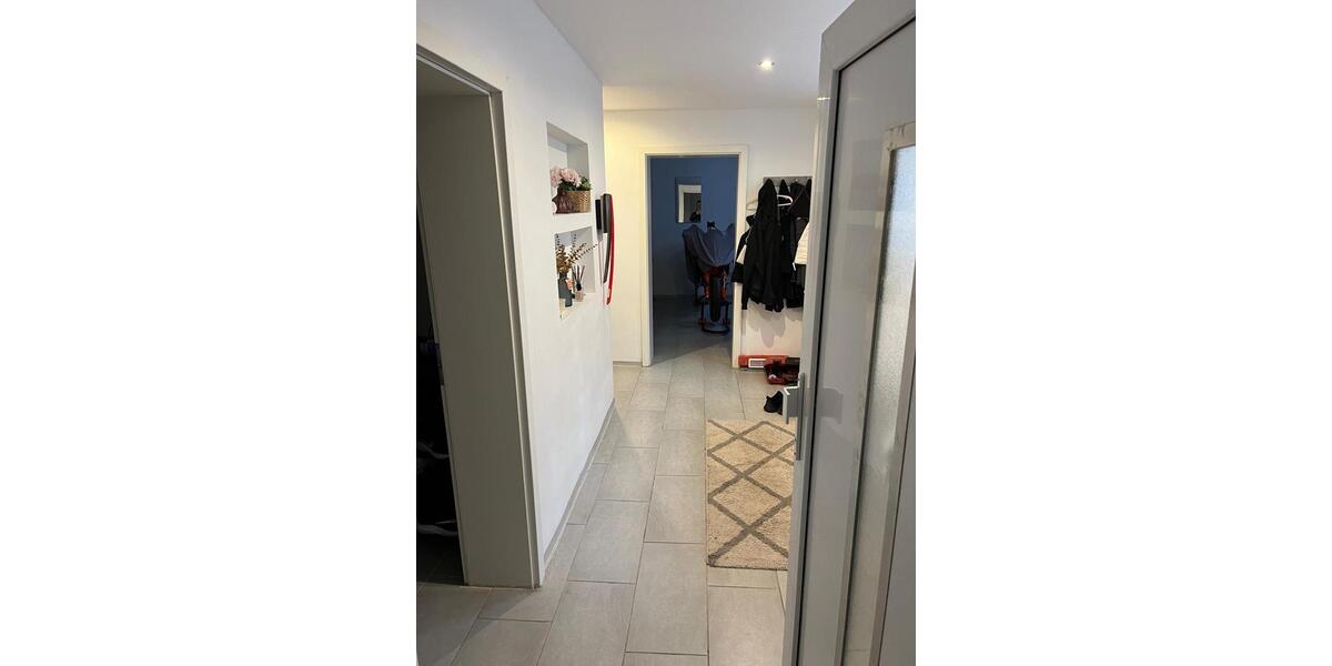 Erdgeschoßwohnung Quierschied - 4 Zimmer, 150 m&sup2;, 800&euro; | Angebot:25900926