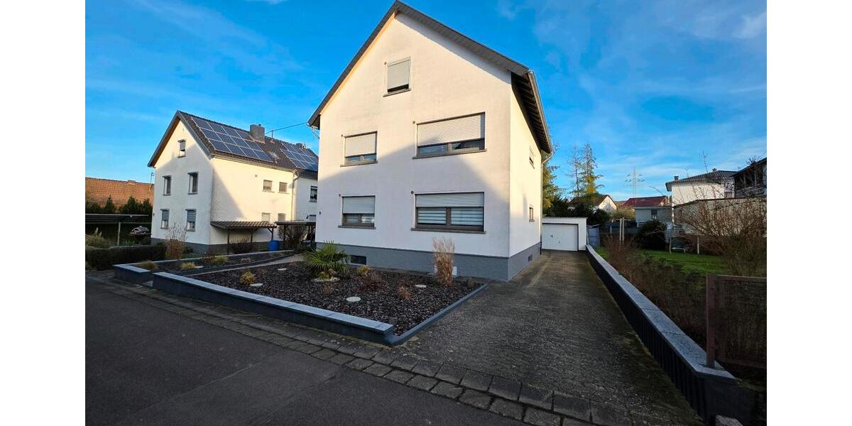 Mehrfamilienhaus, Wohnhaus Völklingen - 9 Zimmer, 165 m&sup2;, 339.000&euro; | Angebot:25882489