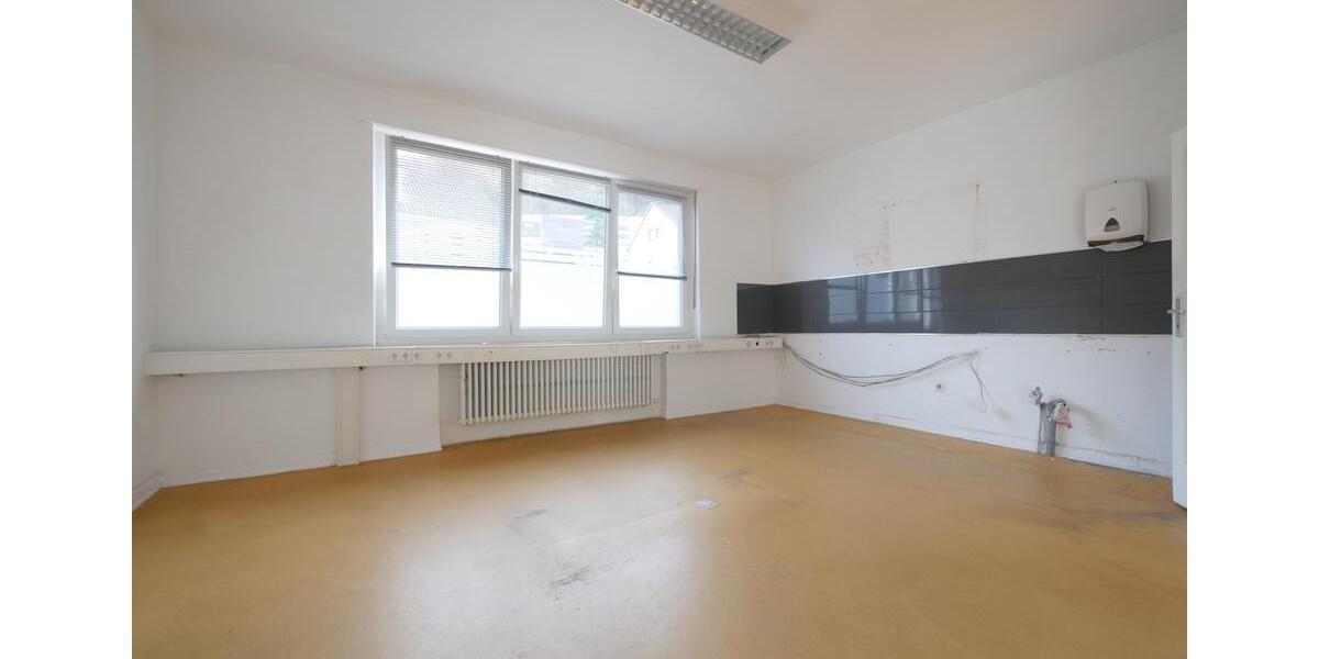 Gewerbeobjekt Saarbrücken Scheidt - 880&euro; | Angebot:23456331